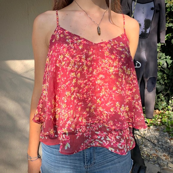 Express Women’s Maroon/Red Floral Cropped Flowy Tank Top Size Medium Bohemian - Picture 6 of 7